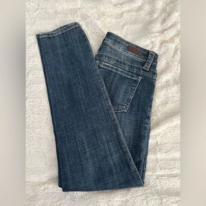 NWOT KUT From the Kloth Stevie straight leg jeans